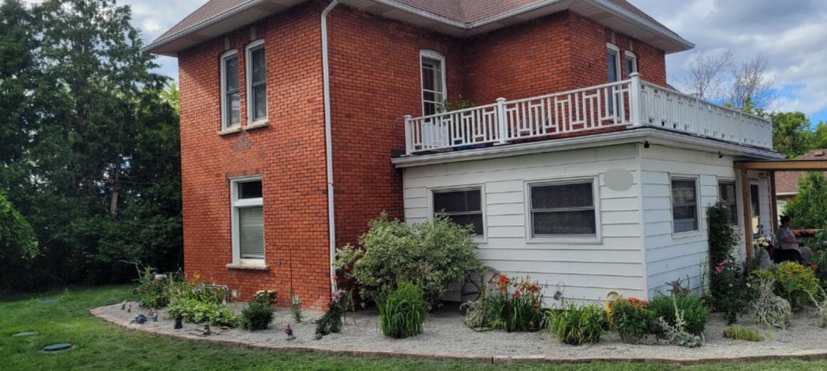 Cottage garden installation